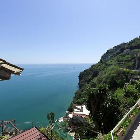 La Lanterna Bed & Breakfast Cetara Bagian luar foto