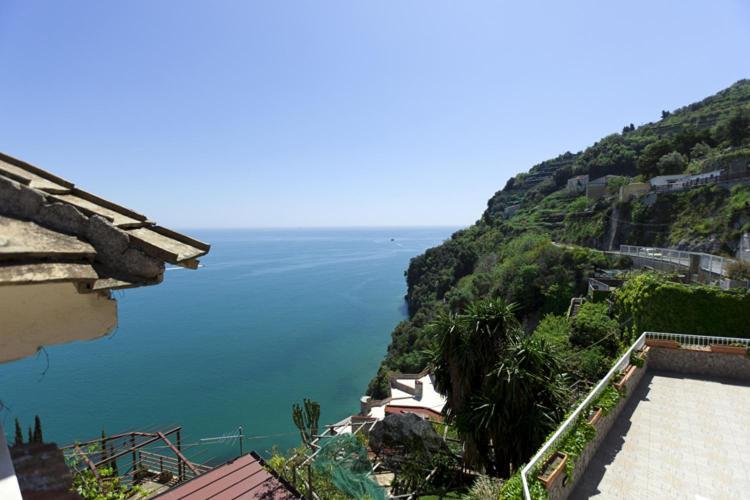 La Lanterna Bed & Breakfast Cetara Bagian luar foto